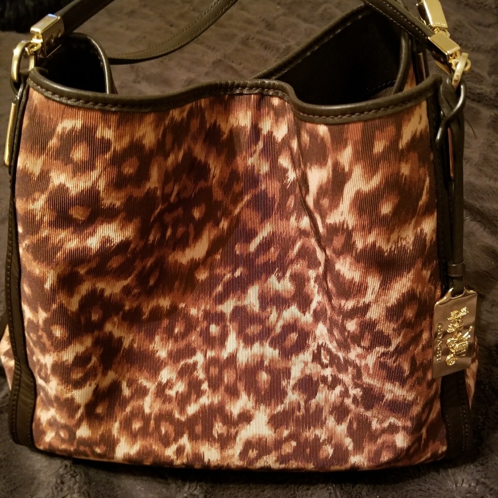 COACH
Animal Madison Phoebe Ocelot Print ♡